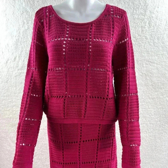 NWT Ultra Pink 2 piece Set Sm Crochet Sweater and Maxi Skirt Beachy Barbiecore - Picture 4 of 16
